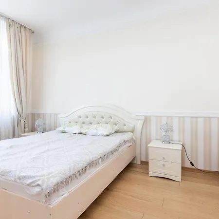 Riga Old Town 2 Bedroom And Office Artdeco Apartment With Wifi And Tv Apartamento