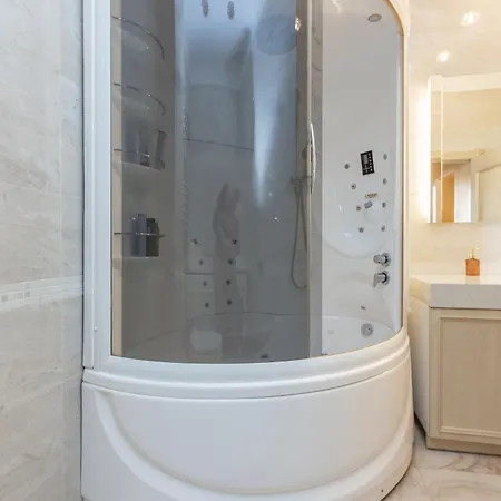 Apartamento Riga Old Town 2 Bedroom And Office Artdeco Apartment With Wifi And Tv *